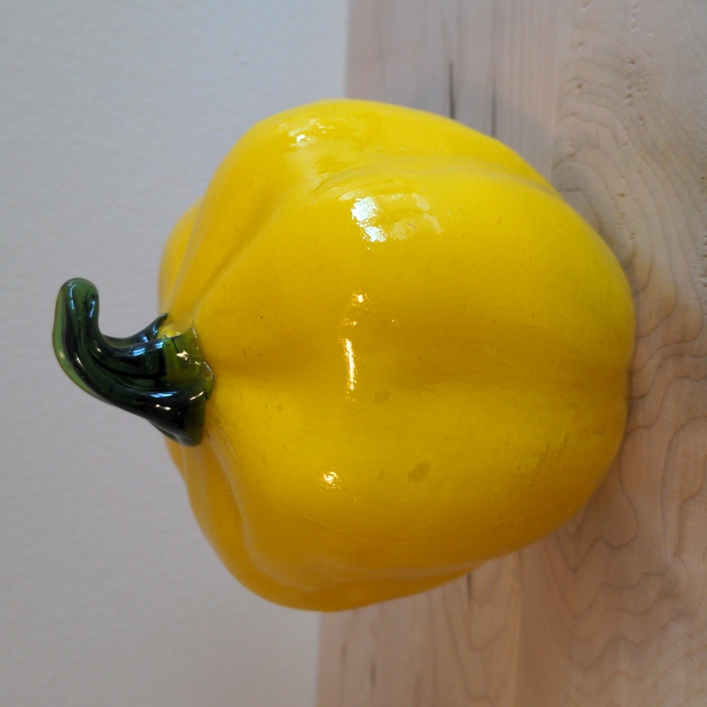 ✨SOLD✨Vintage Art Glass Yellow Pepper